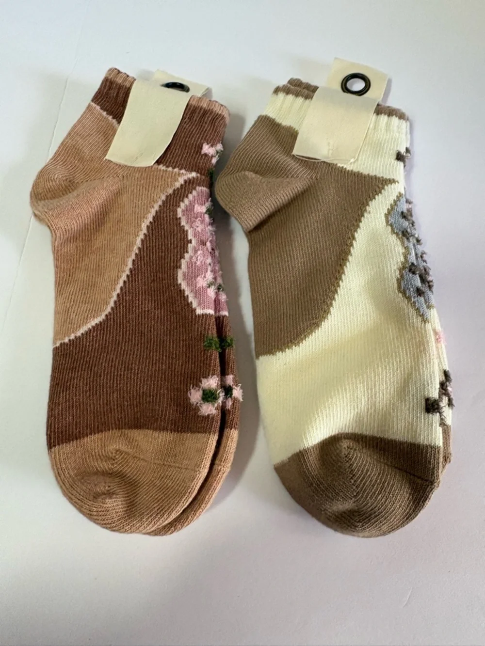 Set of 2 NWT Free People Super Short Raggedy Ankle Socks